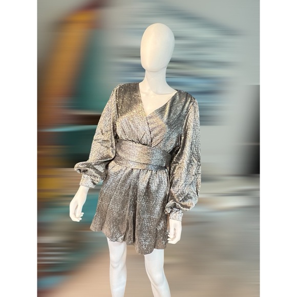 BEULAH Absolutely beautiful metallic silver Surplice dress S M L - Picture 6 of 14
